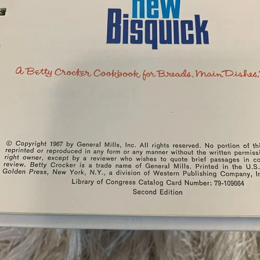 Vintage‎ 1967 General Mills Betty Crocker So Quick With New Bisquick Recipe Book